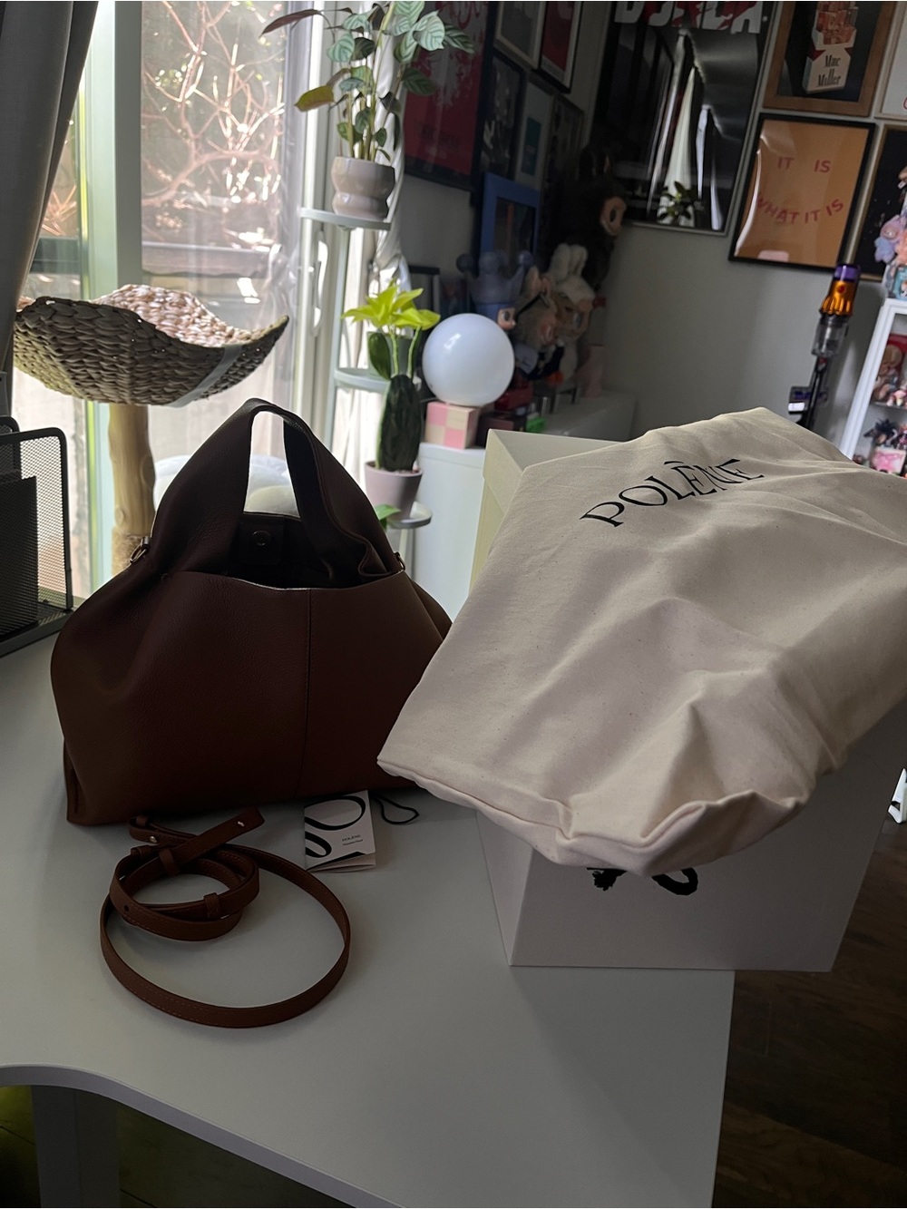 Polène Numero Neuf in Camel